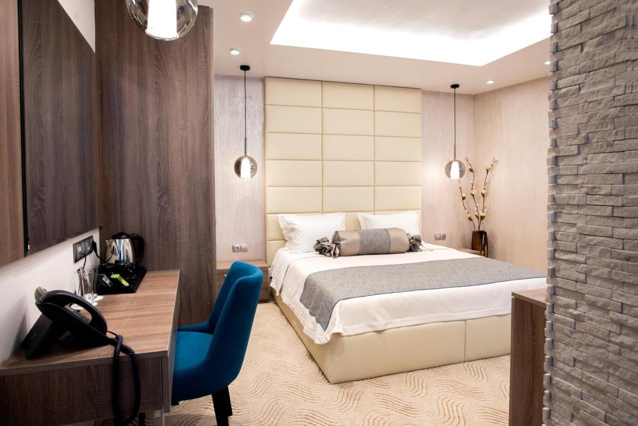 Family Hotel Business Club Шумен Екстер'єр фото