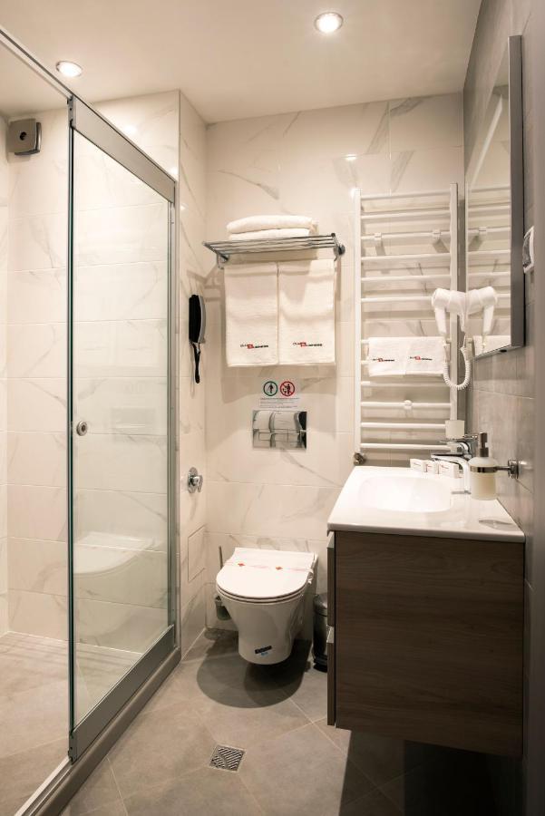 Family Hotel Business Club Шумен Екстер'єр фото